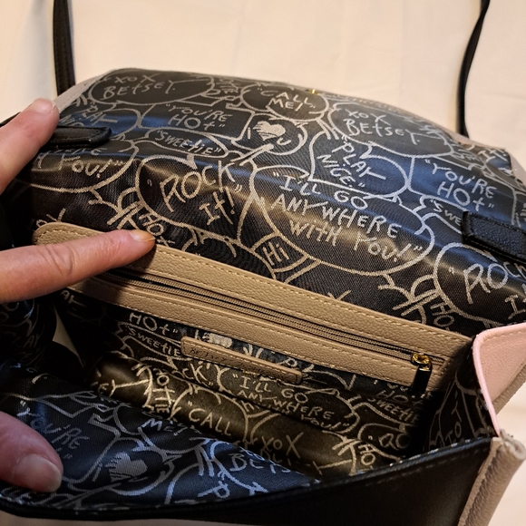 Betsey Johnson bag - Picture 4 of 4